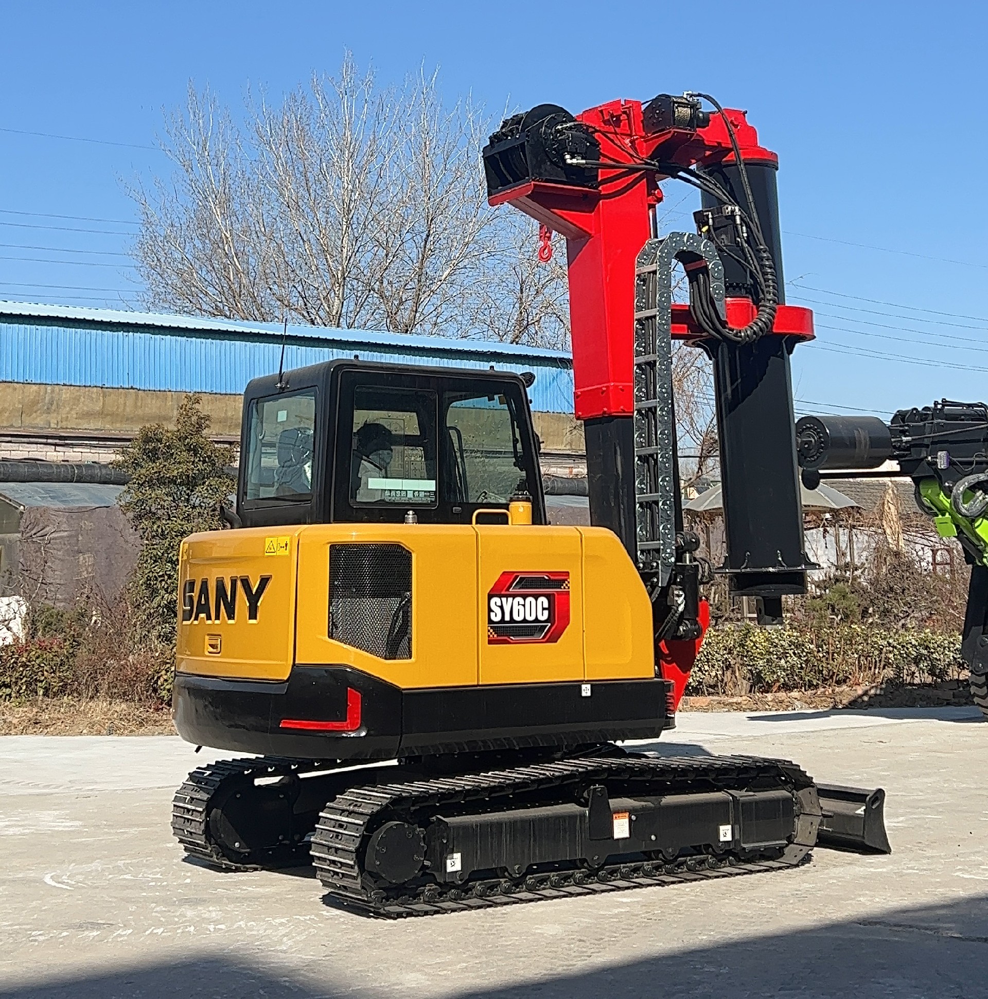 三一迷你旋挖钻机