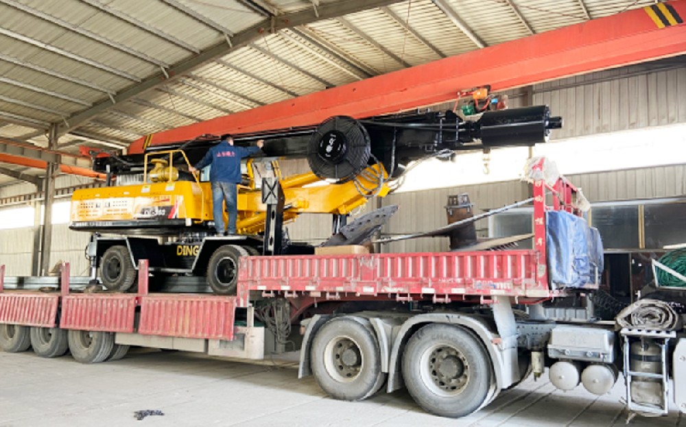 mg冰球突破十大平台重工DL-360轮式旋挖钻机奔赴“战场”